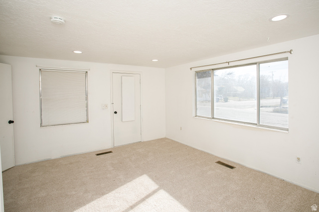 486 15th Street Ogden, UT 84404 - Photo 16 of 40