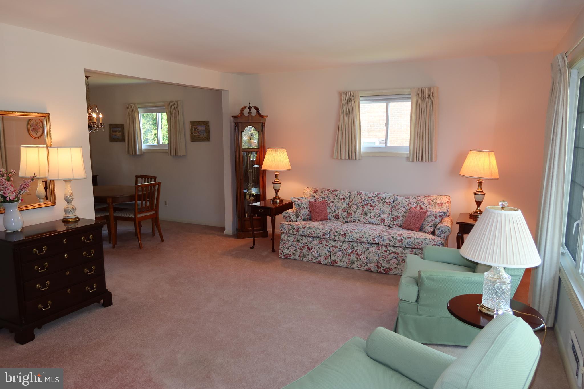 3 Dunwich Road Lutherville-Timonium, MD 21093 - Photo 3 of 38 Gallery Image 3