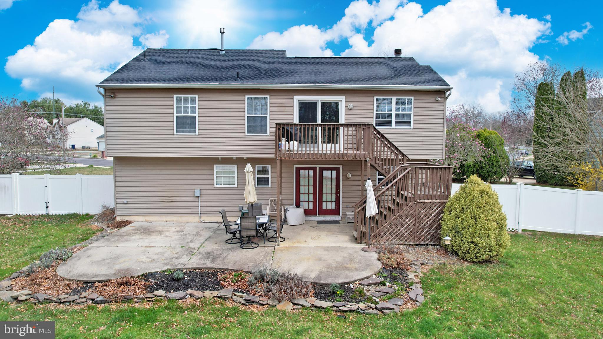 332 Copperfield Drive Williamstown, NJ 08094 - Photo 5 of 46 a view of a house with backyard