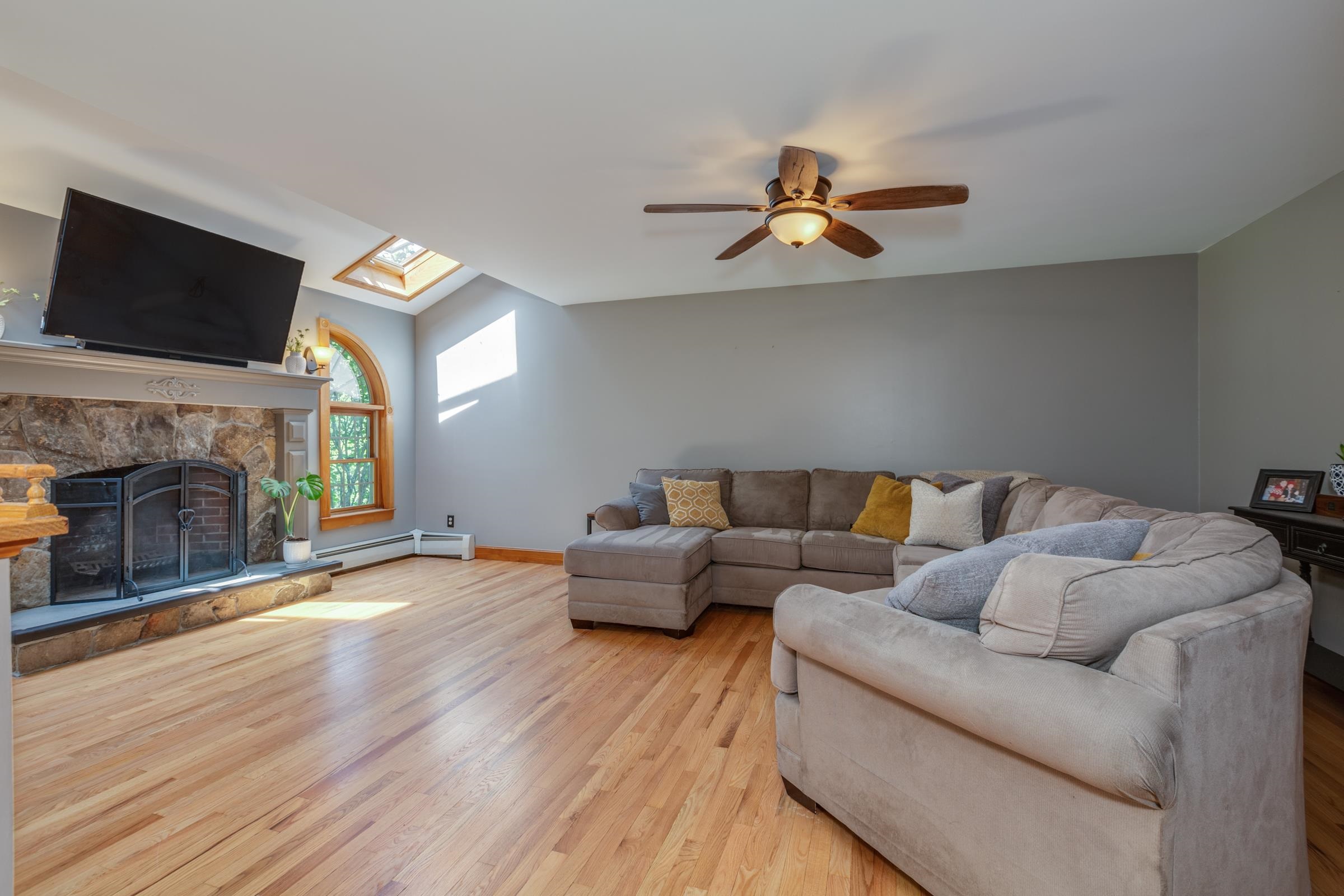 50 Stevens Hill Road Nottingham, NH 03290 - Photo 6 of 40