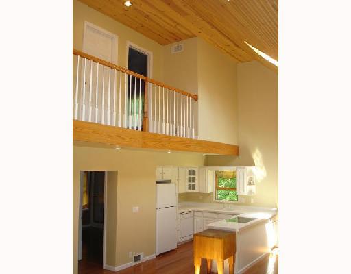 3440 A Ridge Road Aliquippa, PA 15001 - Photo 10 of 18 Den/Family/Great Room.