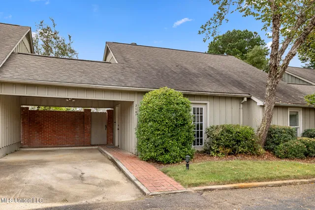 $151,000 | 214 River Place, Jackson, MS 39211