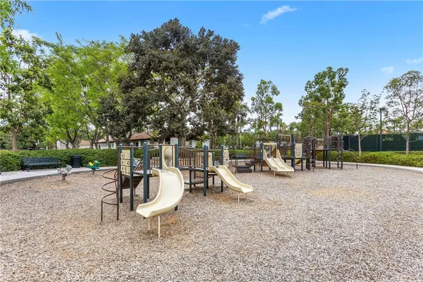 $988,000 | 23 Poppy, Irvine, CA 92618