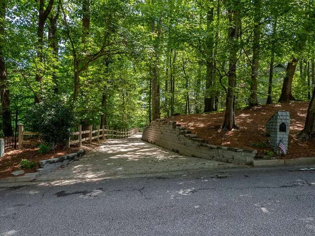 $645,000 | 7470 Princeton Trace Northeast, Atlanta, GA 30328