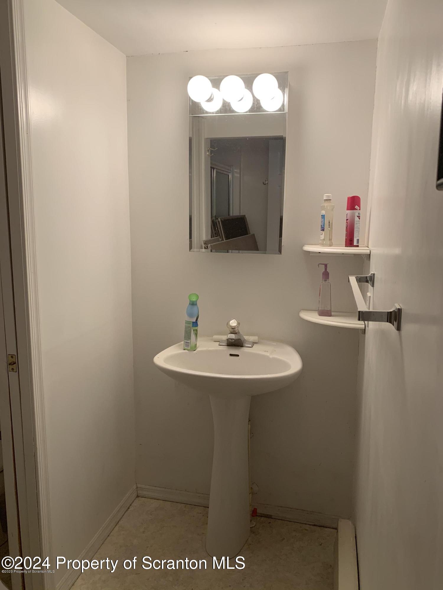 1815 Melrose Road Susquehanna, PA 18847 - Photo 11 of 19 20201120020144308630000000-o