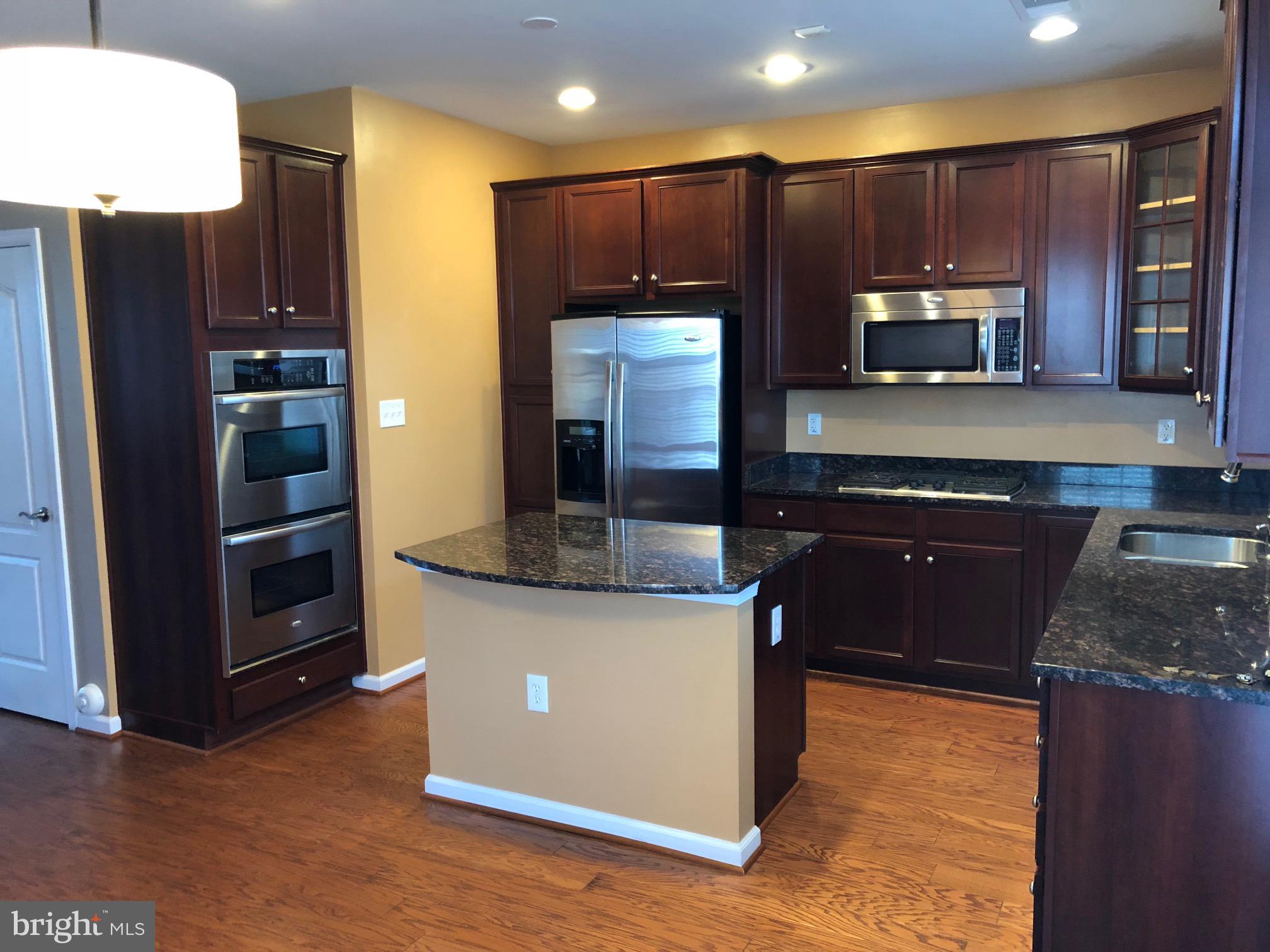 42782 Hay Road Ashburn, VA 20147 - Photo 3 of 5