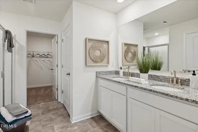 $372,410 | 359 Alta Tree Boulevard, Johnson City, TN 37604