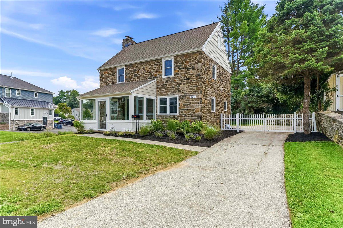 125 South Sproul Road Broomall, PA 19008 - Photo 4 of 45 Gallery Image 4