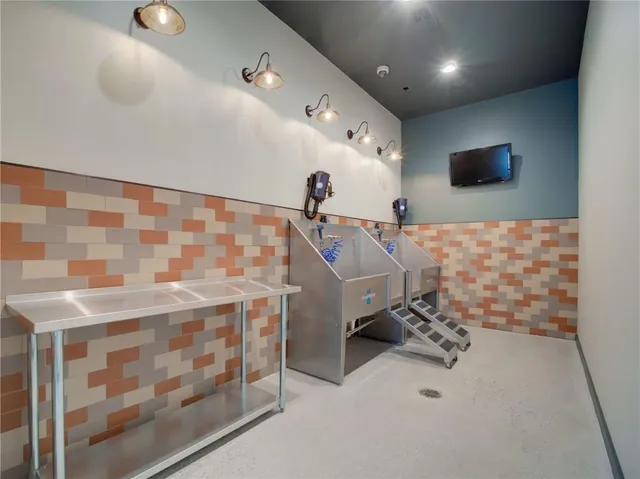 $1,343 | 935 Marietta Street Northwest, Unit 737, Atlanta, GA 30318