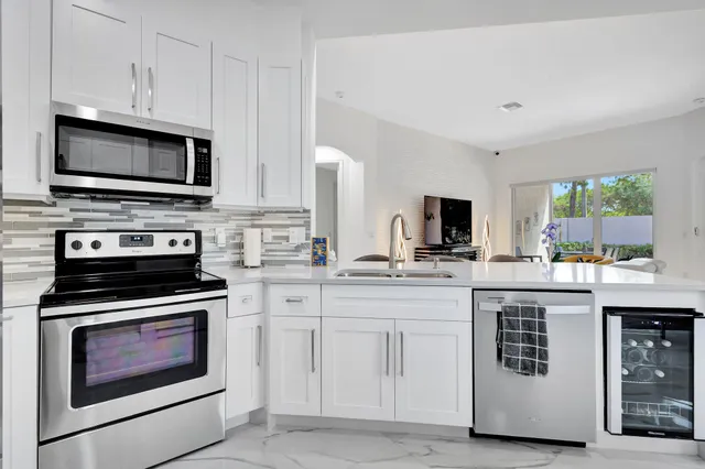 $614,900 | 6623 Southport Drive, Boynton Beach, FL 33472