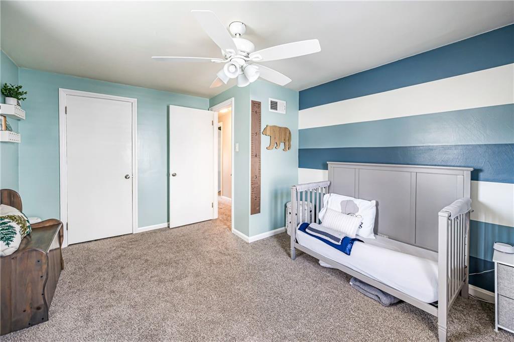 959 Mayfield Road Sharpsville, PA 16150 - Photo 35 of 49 3rd bedroom