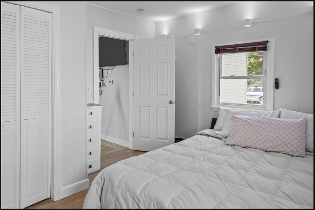 68 Wood Street, Unit 1B Warren, RI 02885 - Photo 6 of 9