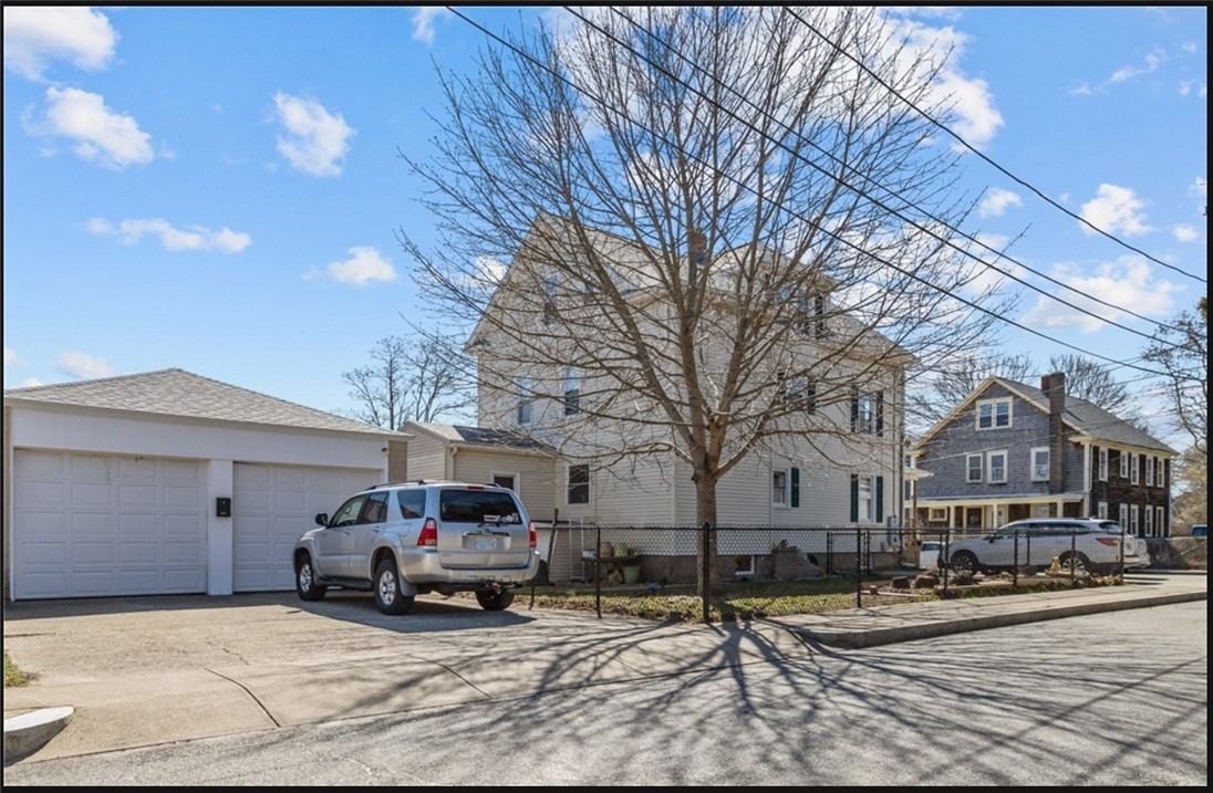 68 Wood Street, Unit 1B Warren, RI 02885 - Photo 9 of 9