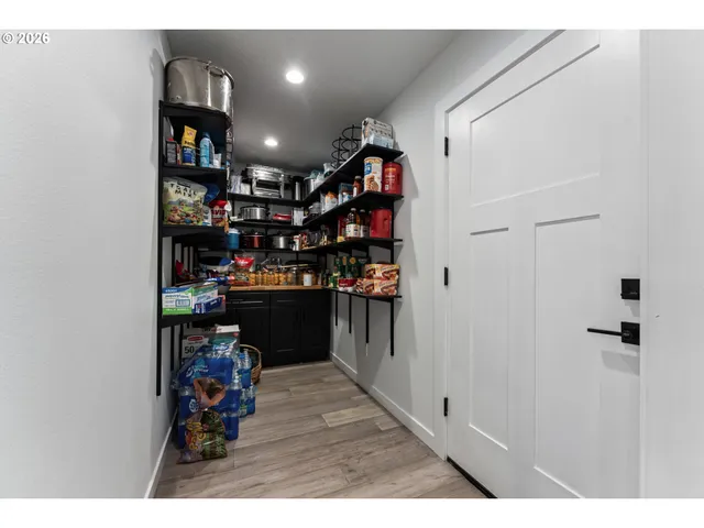 $685,000 | 27665 Southeast Wally Road, Boring, OR 97009