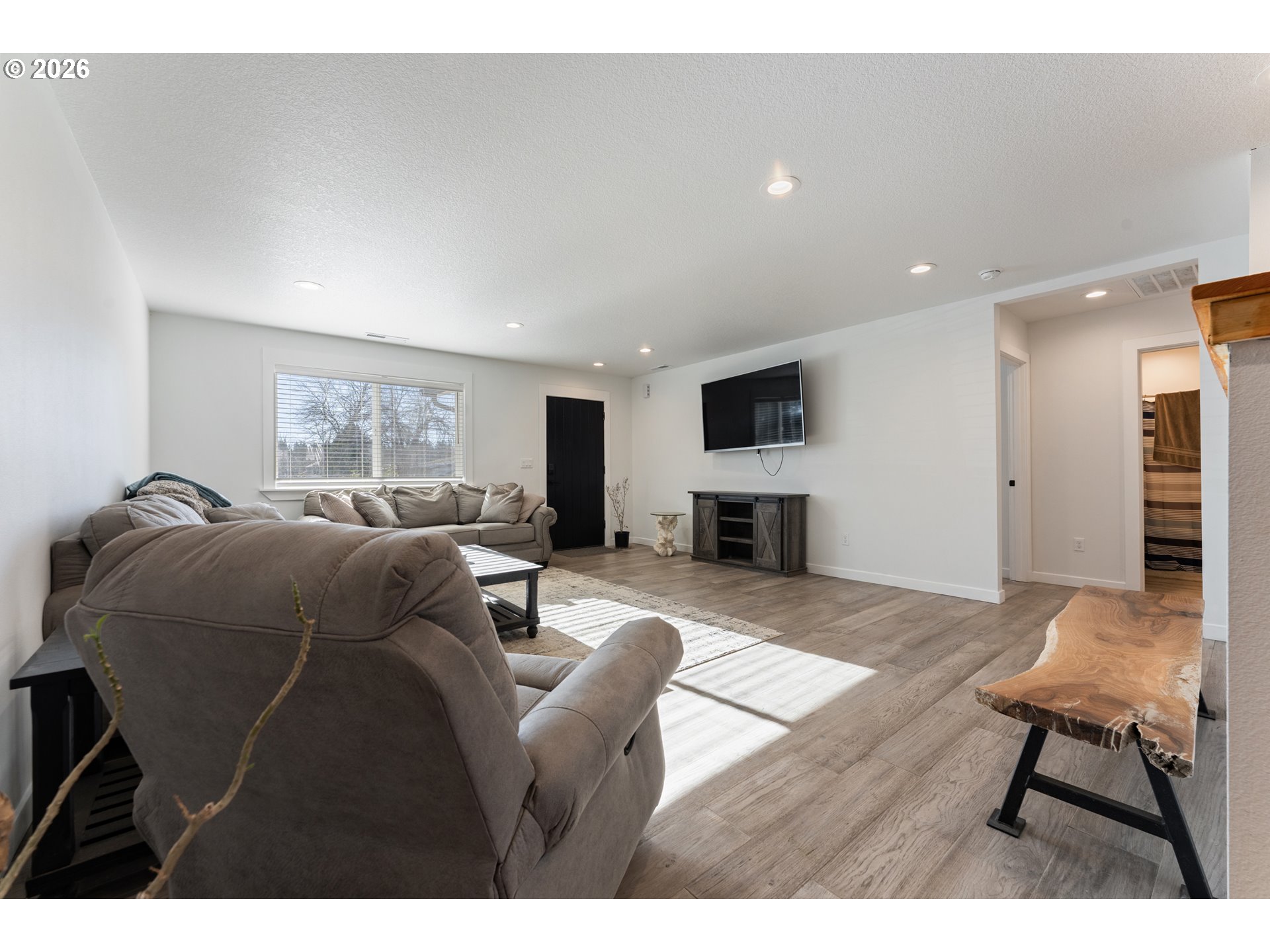 27665 Southeast Wally Road Boring, OR 97009 - Photo 5 of 37