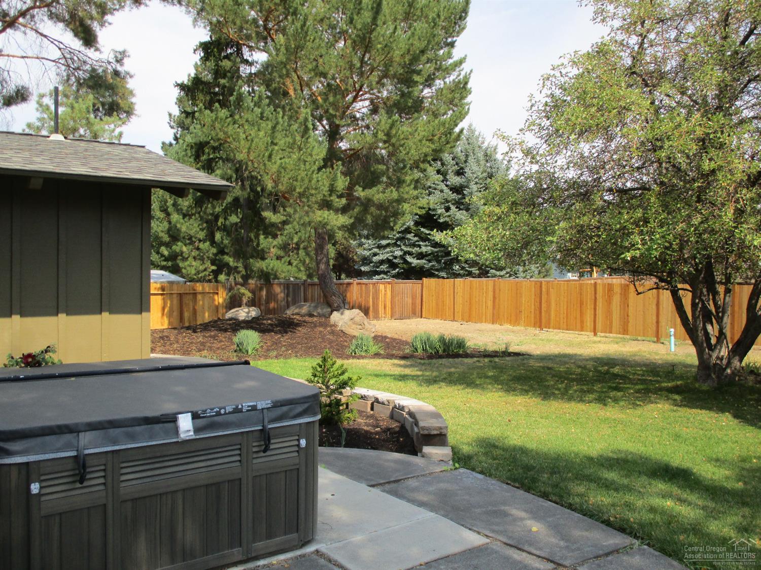 61940 Pettigrew Road Bend, OR 97702 - Photo 20 of 24 Additional Photo