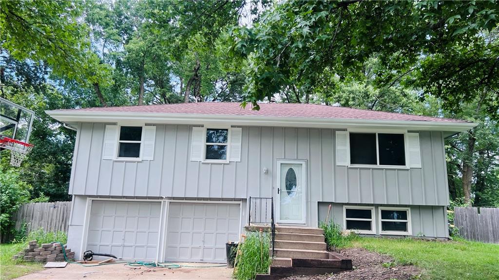 504 Southwest Persels Road Lee's Summit, MO 64081 - Photo 1 of 1