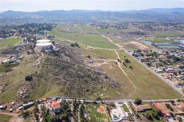 $1,450,000 | 19100 Markham Street, Riverside, CA 92508