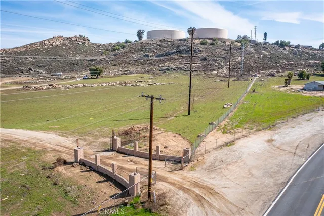 $1,450,000 | 19100 Markham Street, Riverside, CA 92508