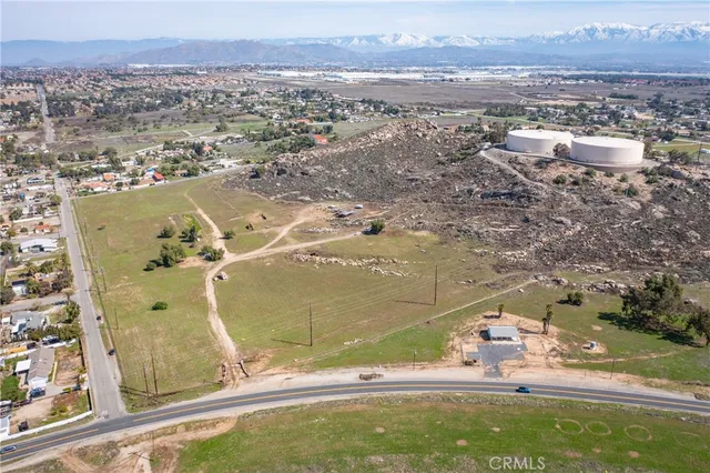 $1,450,000 | 19100 Markham Street, Riverside, CA 92508