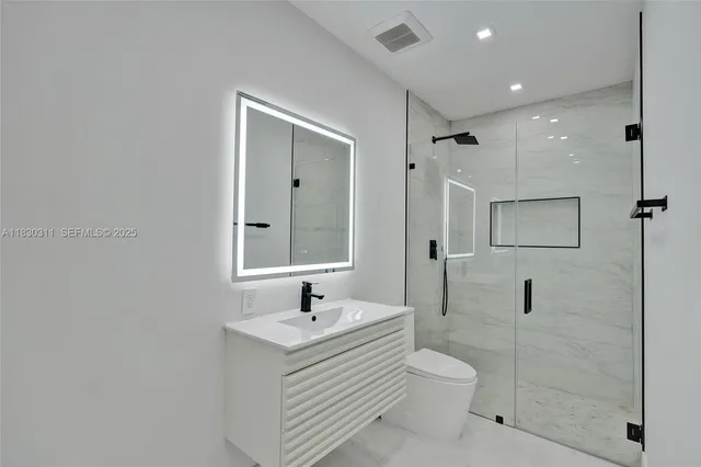 $1,739,000 | 1840 Northeast 199th Street, Miami, FL 33179