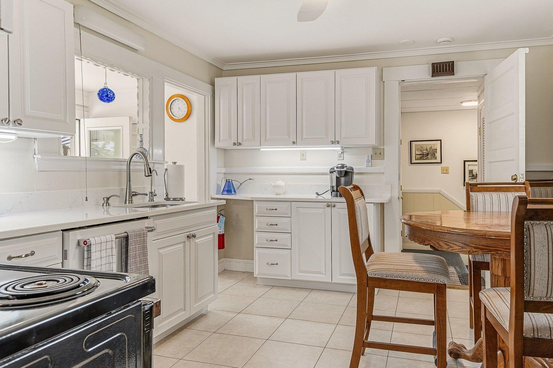 46 Mill Road Hampton, NH 03842 - Photo 9 of 47