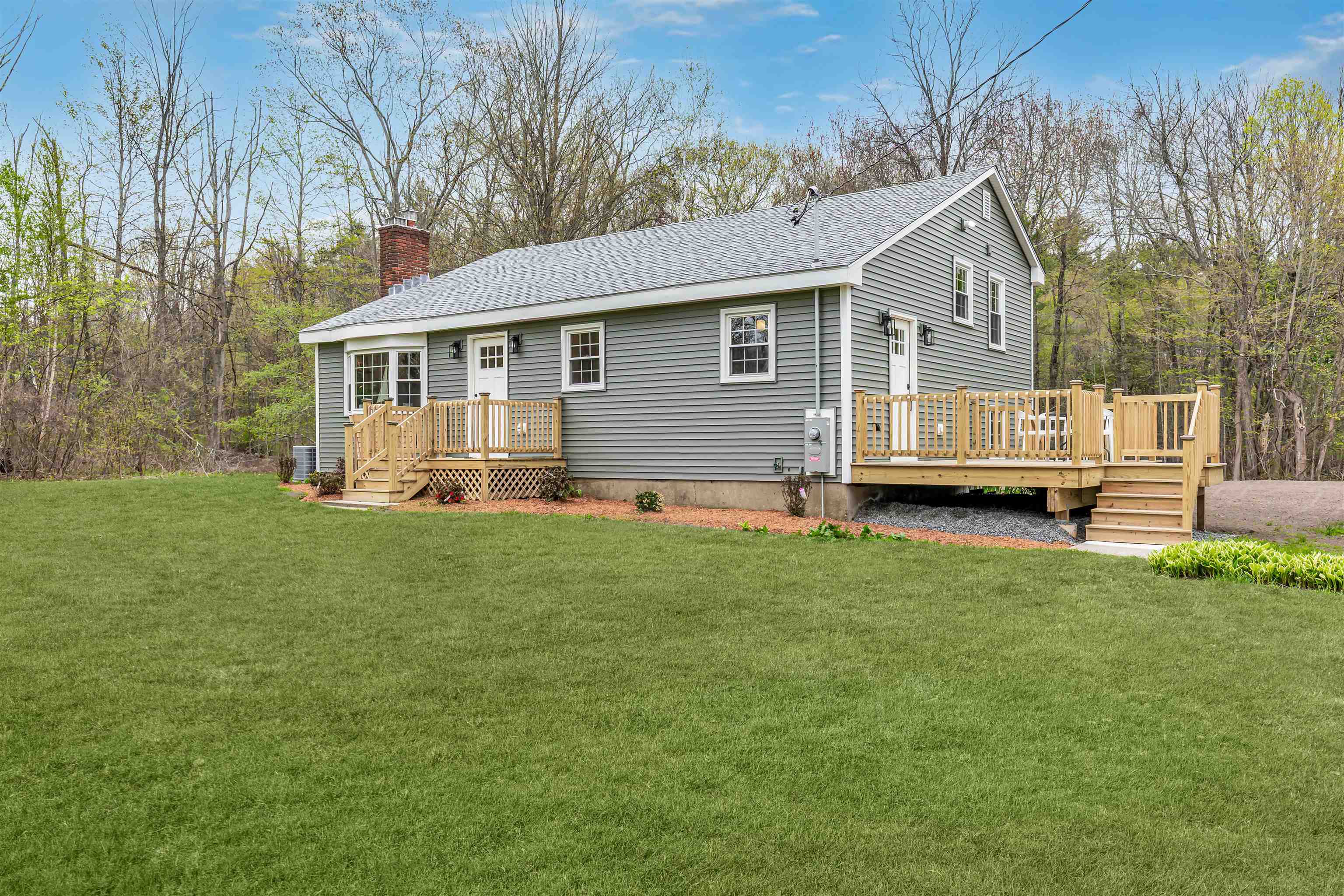 11 Merrimac Road Newton, NH 03858 - Photo 43 of 50