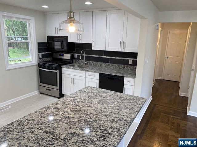 467 Knoll Road New Milford, NJ 07646 - Photo 4 of 20