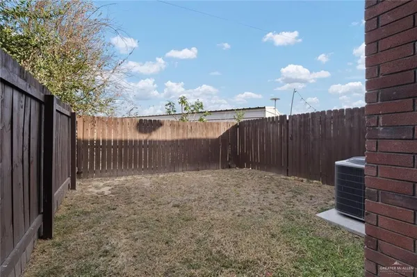 $1,200 | 115 South 48th Lane, Unit 2, McAllen, TX 78501