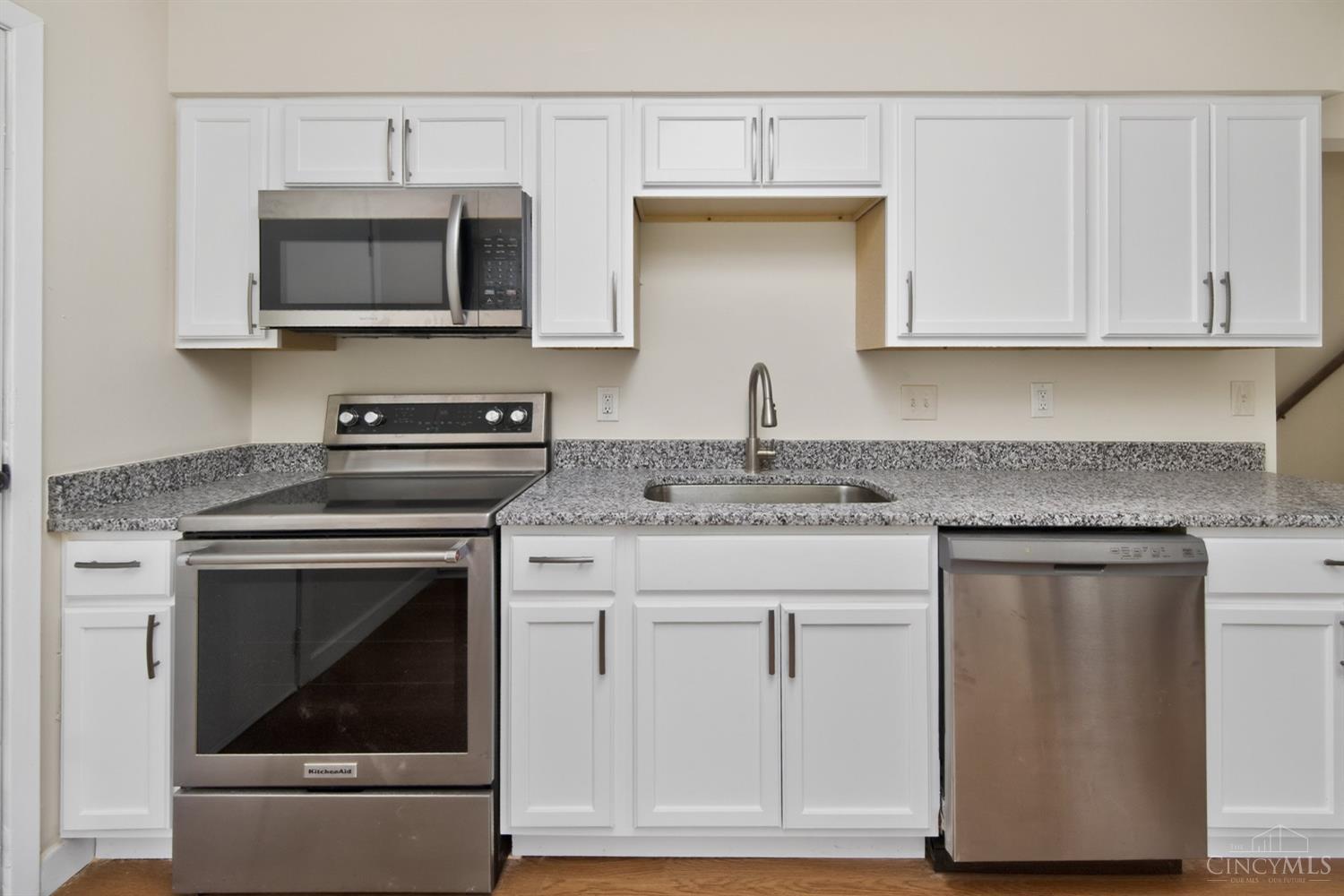 11424 Riga Court Forest Park, OH 45240 - Photo 13 of 49