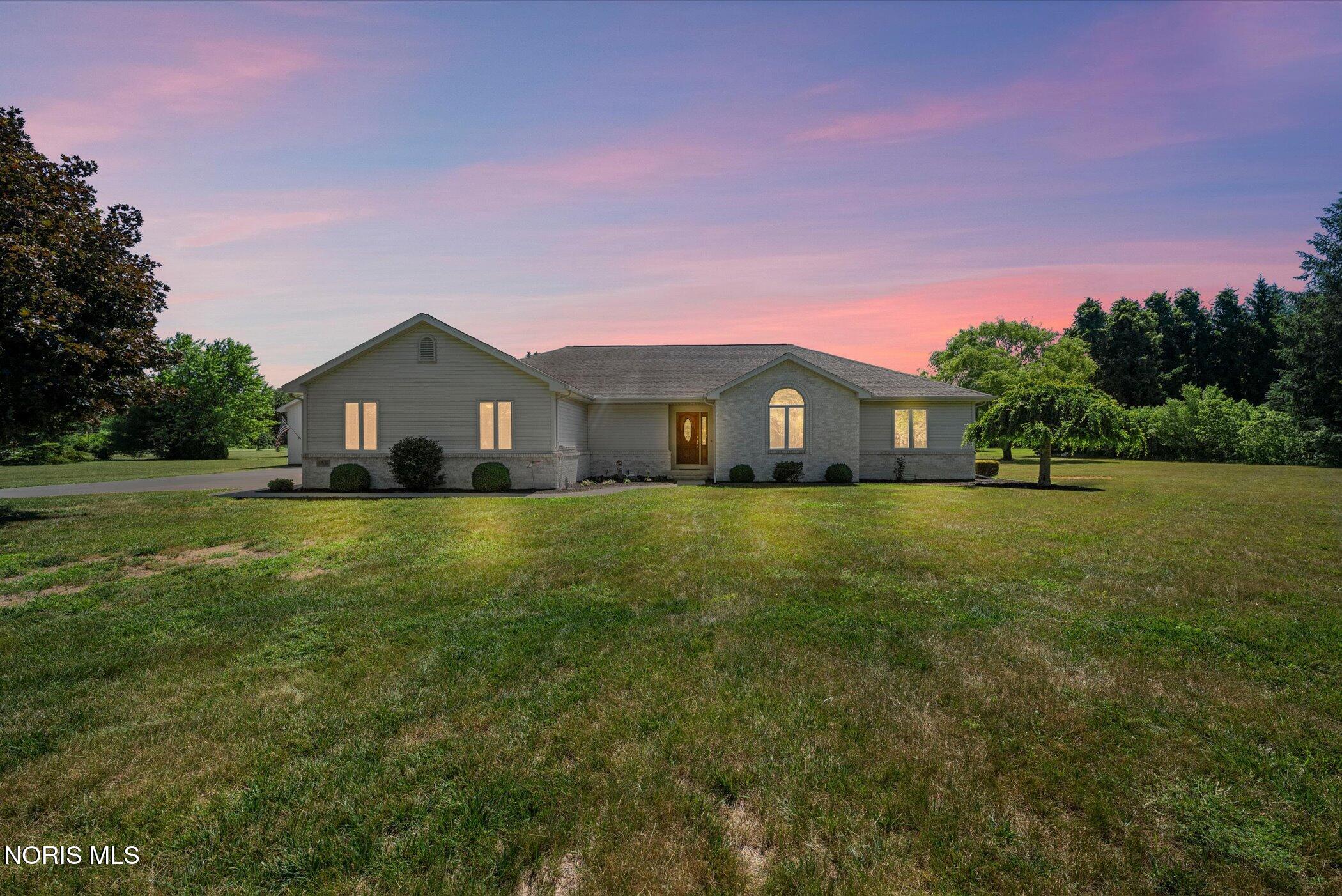 6851 Berridge Road Whitehouse, OH 43571 - Photo 1 of 39 Gallery Image 1