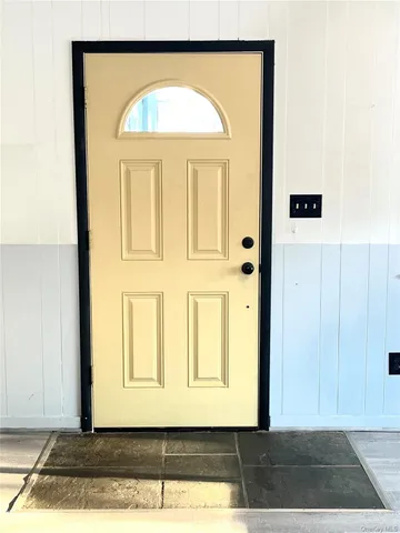 $1,500 | 12 Church Street, Unit 3, Livingston Manor, NY 12758