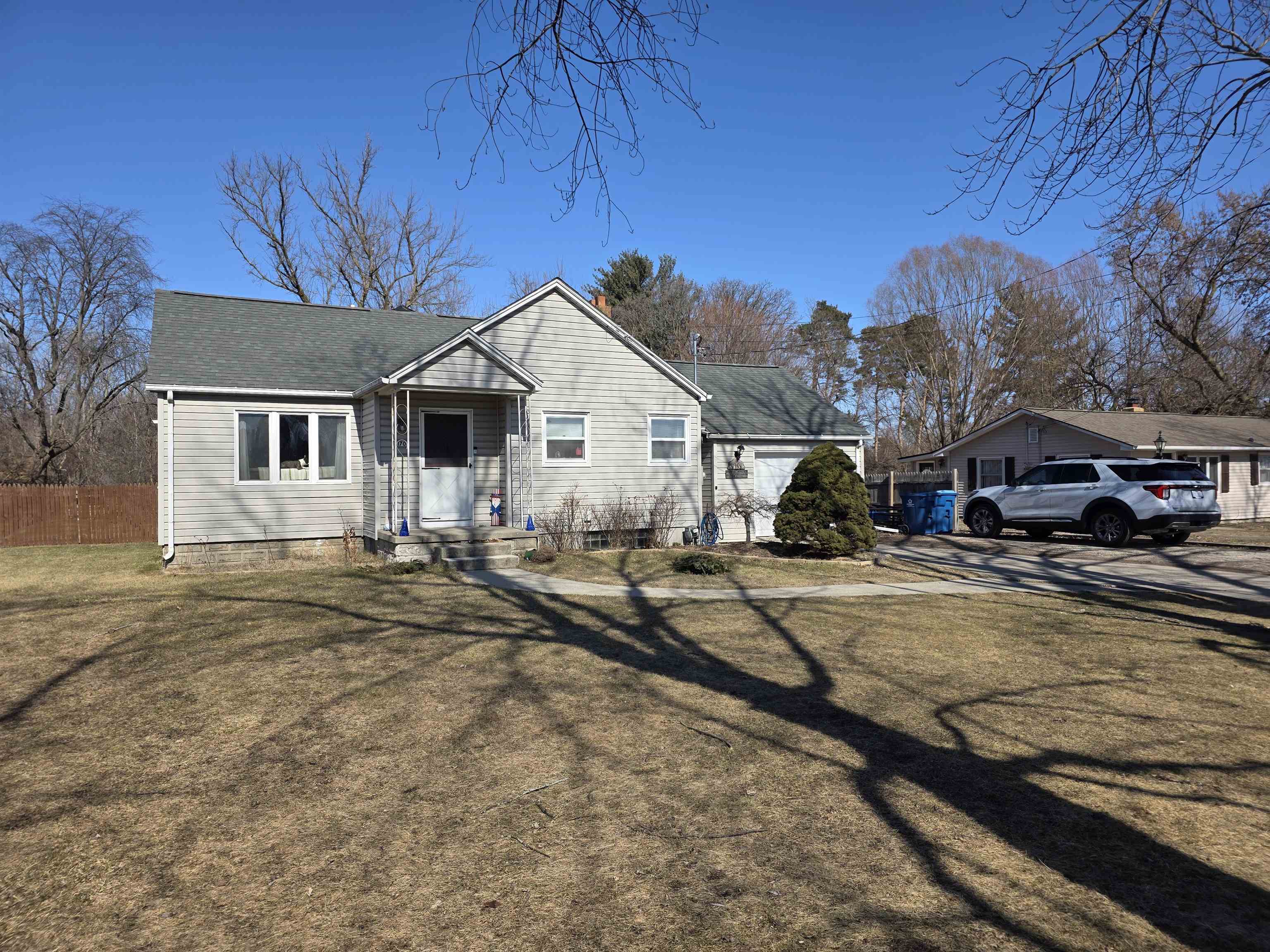 1708 West Ridge Road Bay City, MI 48708 - Photo 4 of 52