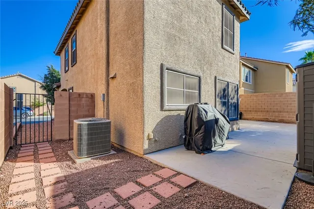 $419,999 | 9473 Fort Concho Street, Las Vegas, NV 89178