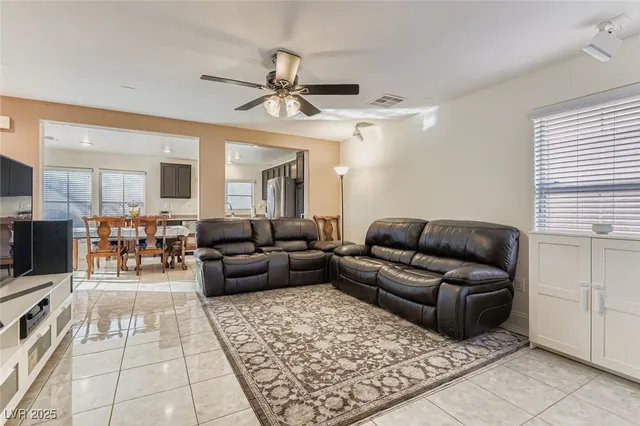 $419,999 | 9473 Fort Concho Street, Las Vegas, NV 89178