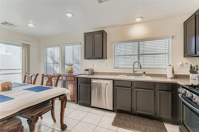 $419,999 | 9473 Fort Concho Street, Las Vegas, NV 89178