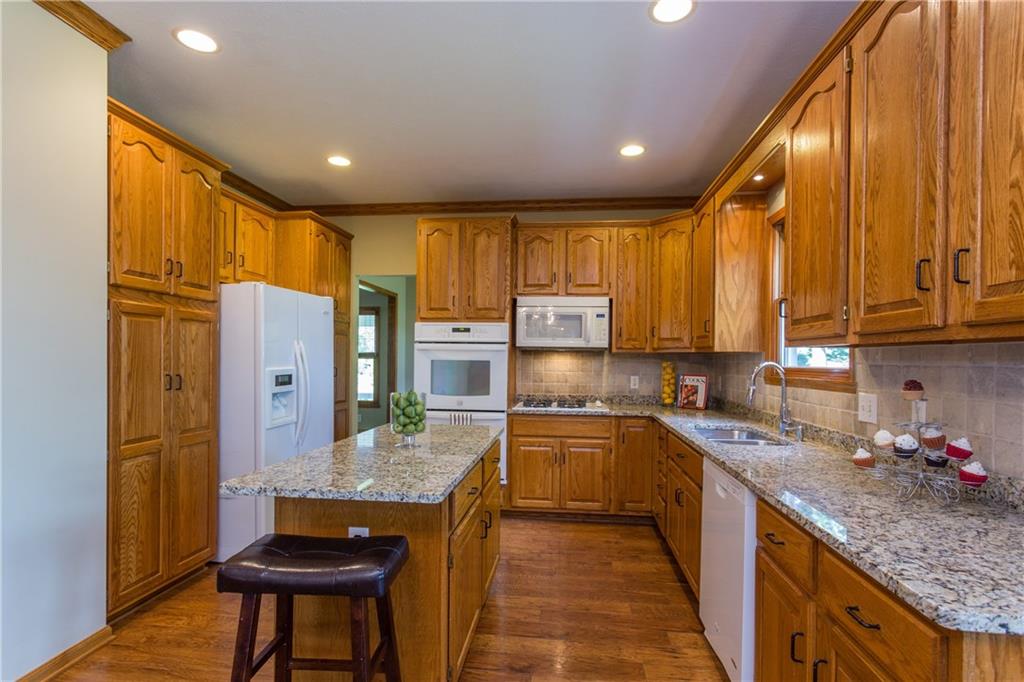 10236 Georgia Road Fishers, IN 46040 - Photo 6 of 24 Gallery Image 6