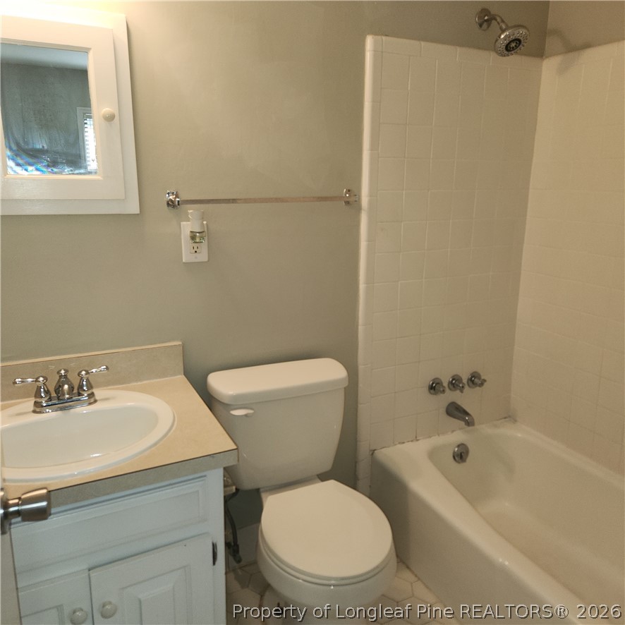 1406 Raeford Road Fayetteville, NC 28305 - Photo 9 of 12