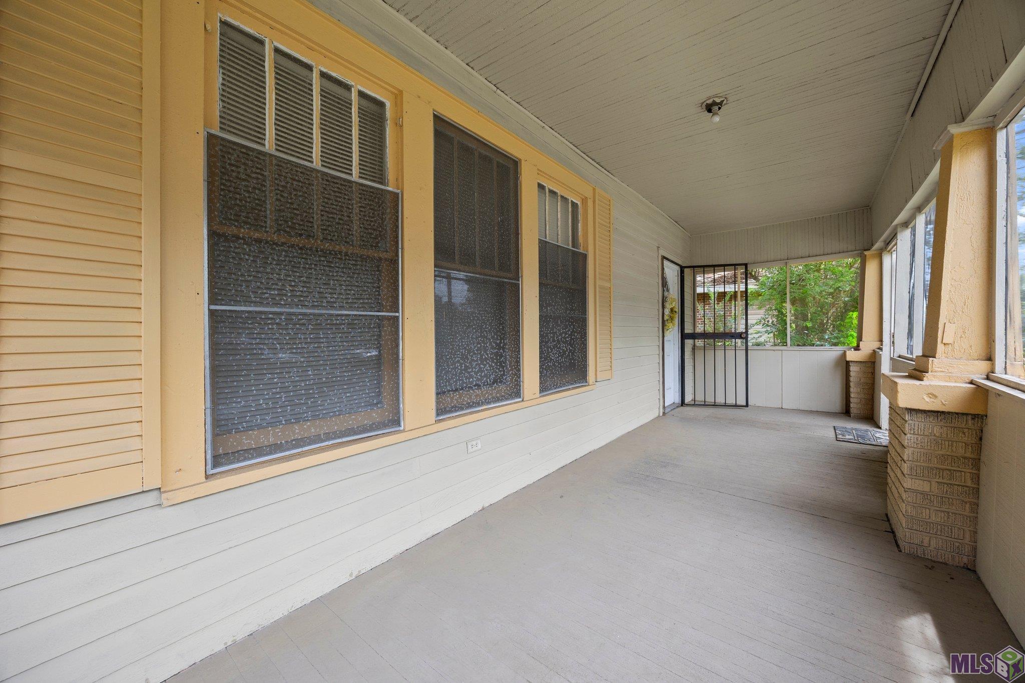 2733 Jackson Avenue Baton Rouge, LA 70802 - Photo 3 of 15 Gallery Image 3