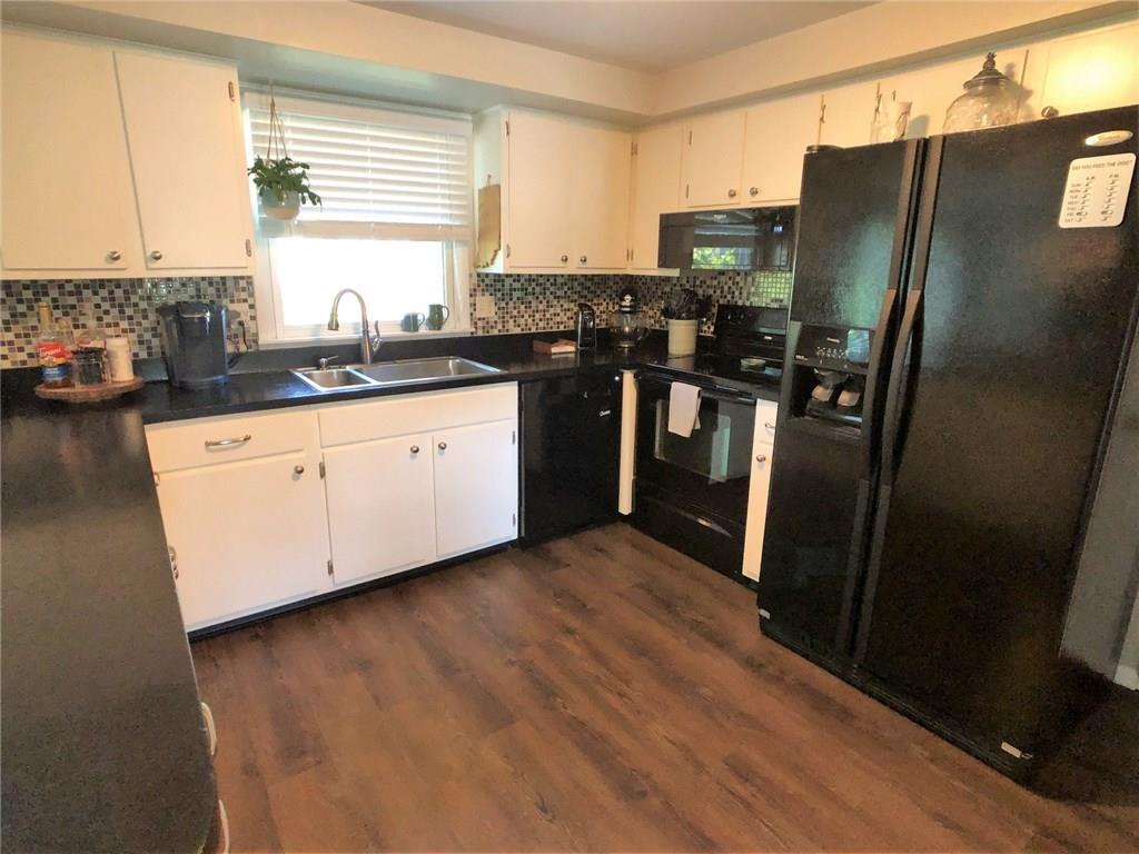 3030 Taylor Road Columbus, IN 47203 - Photo 10 of 23 Gallery Image 10