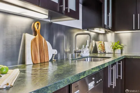 $1,295,000 | 200 Brannan Street, Unit 309, San Francisco, CA 94107