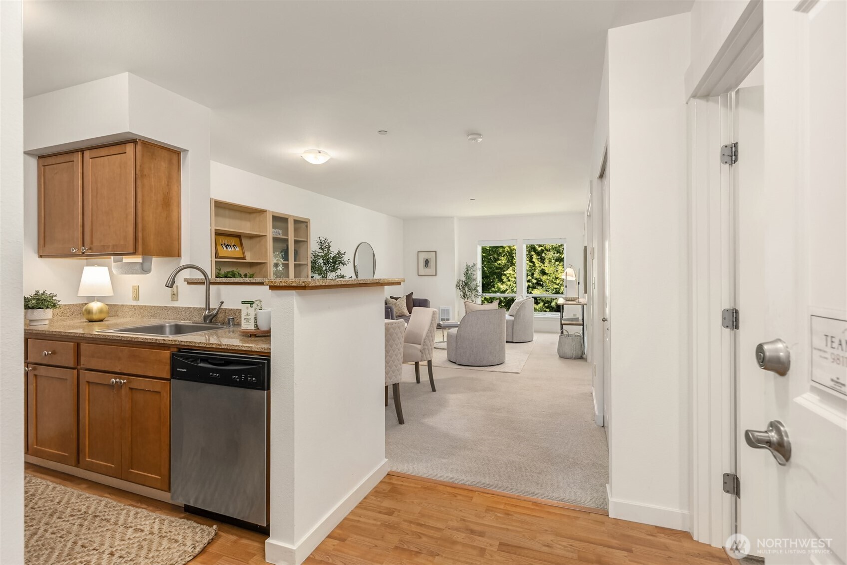300 High School Road Northeast, Unit 412 Bainbridge Island, WA 98110 - Photo 7 of 25