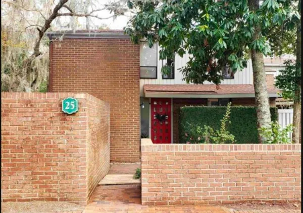 $299,900 | 25 Chapel Creek Road, Unit 25, Pawleys Island, SC 29585