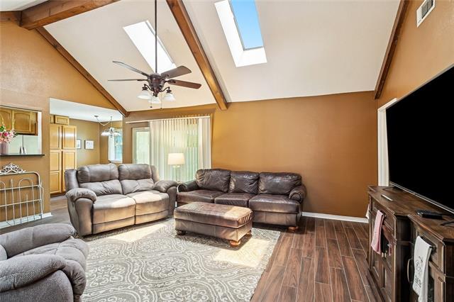 305 Lake Village Boulevard Slidell, LA 70461 - Photo 3 of 19