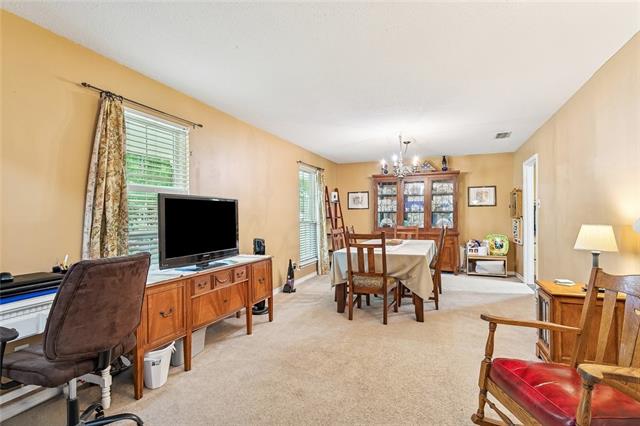 305 Lake Village Boulevard Slidell, LA 70461 - Photo 5 of 19