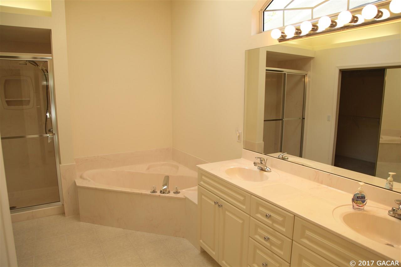 10559 Northwest 32nd Road Gainesville, FL 32606 - Photo 14 of 21 Gallery Image 14