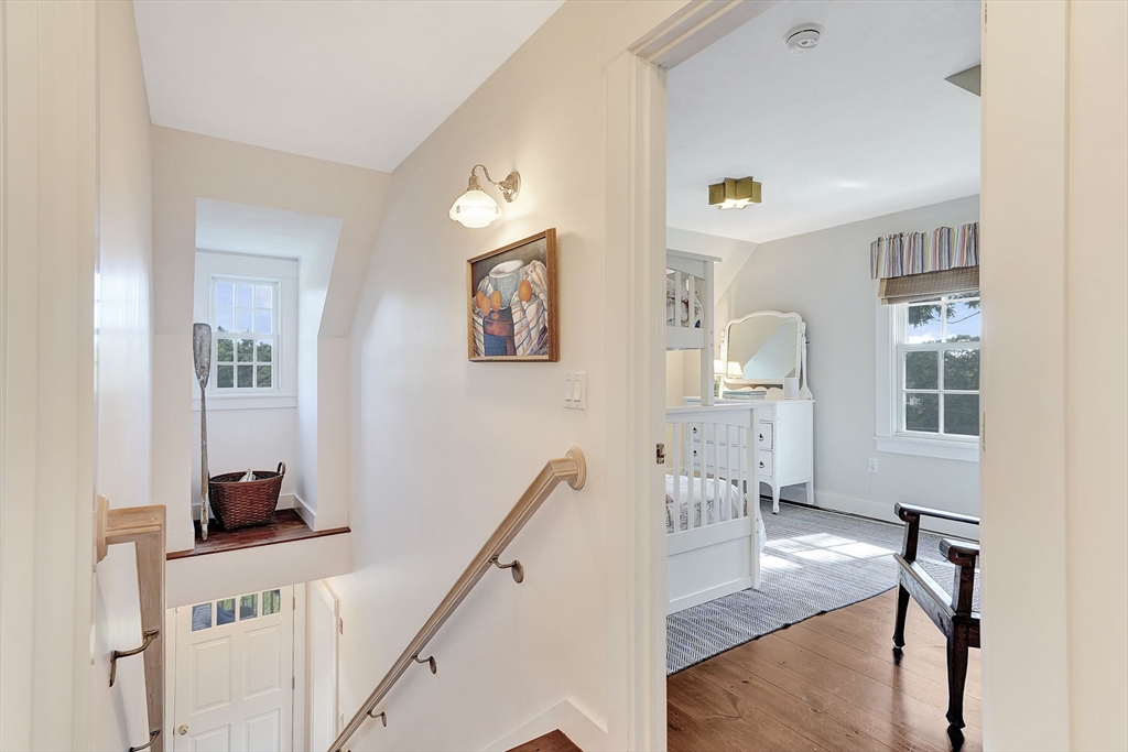 2 Orchard Lane Edgartown, MA 02539 - Photo 28 of 42