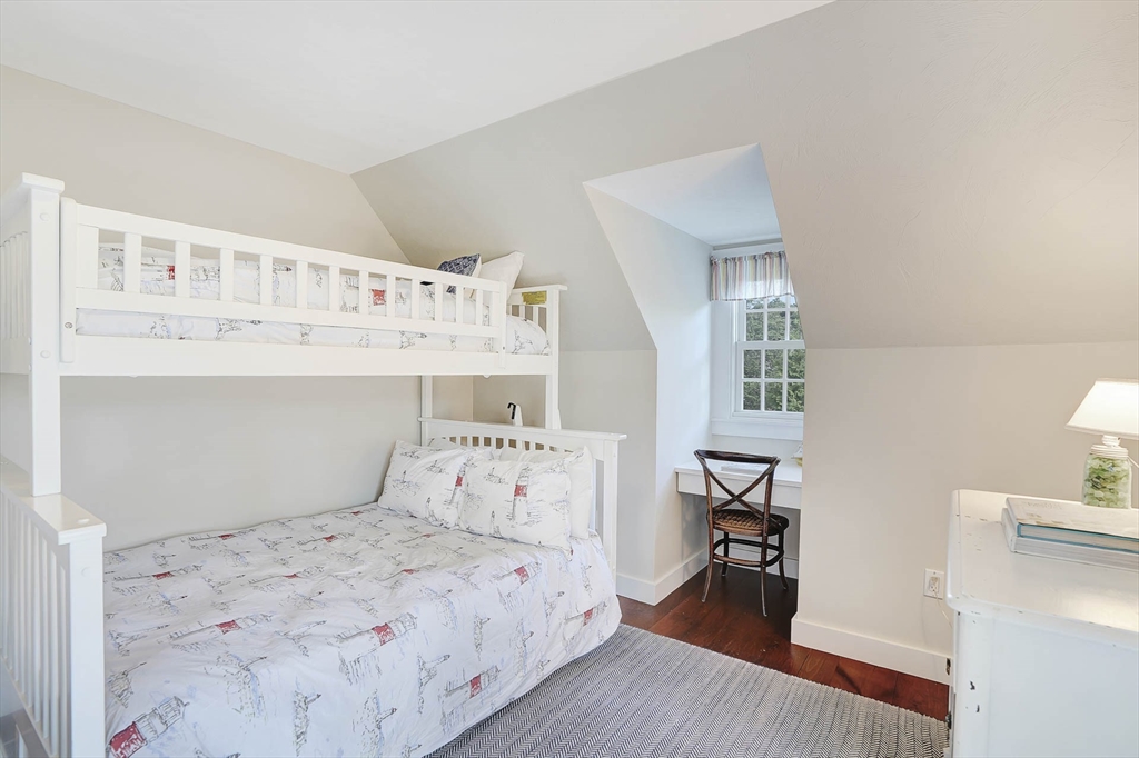 2 Orchard Lane Edgartown, MA 02539 - Photo 30 of 42