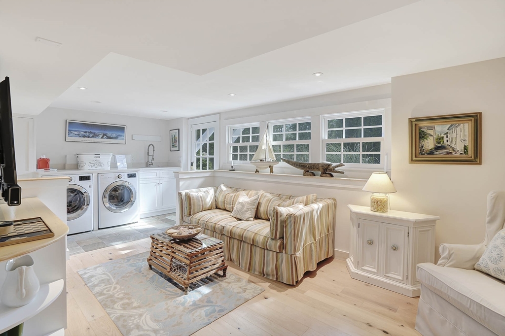 2 Orchard Lane Edgartown, MA 02539 - Photo 33 of 42