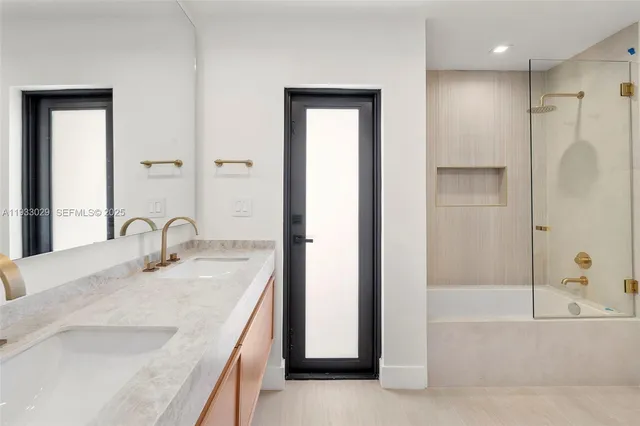 $17,000 | 10945 Southwest 75th Court, Pinecrest, FL 33156